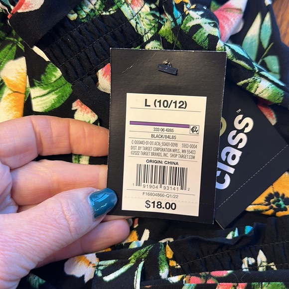 Girls Black,bright floral, flat front, pull-on lounge pants with belt. Art class - Picture 12 of 14